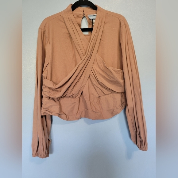 Future Collective Women's Long Sleeve Mock Neck Cross-Front Top Size XL Tan NWT - Picture 14 of 15
